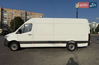 Грузовой фургон Mercedes-Benz Sprinter 2021 в 