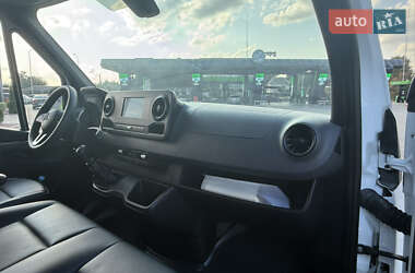 Грузовой фургон Mercedes-Benz Sprinter 2021 в 