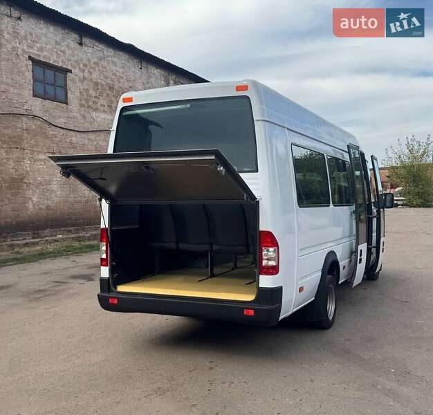 Городской автобус Mercedes-Benz Sprinter 1998 в Кривом Роге