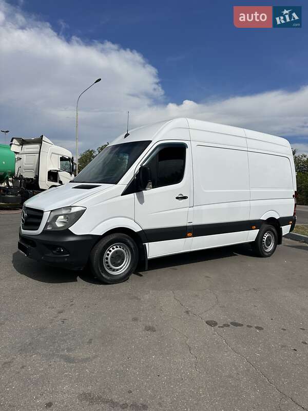 Mercedes-Benz Sprinter 2015
