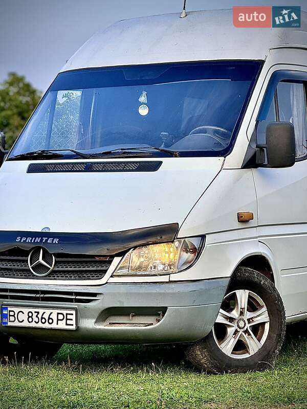 Микроавтобус Mercedes-Benz Sprinter 2004 в Бориславе