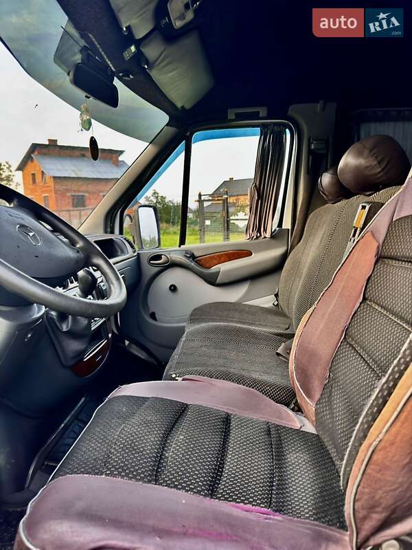 Микроавтобус Mercedes-Benz Sprinter 2004 в Бориславе