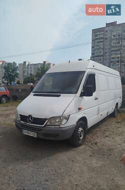 Грузовой фургон Mercedes-Benz Sprinter 2003 в 