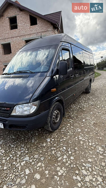 Mercedes-Benz Sprinter 2005