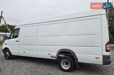 Грузовой фургон Mercedes-Benz Sprinter 2005 в 