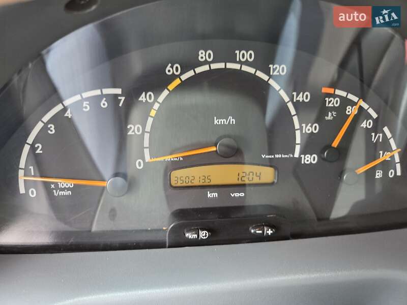 Грузовой фургон Mercedes-Benz Sprinter 2005 в Хмельницком
