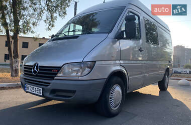 Грузовой фургон Mercedes-Benz Sprinter 2005 в 