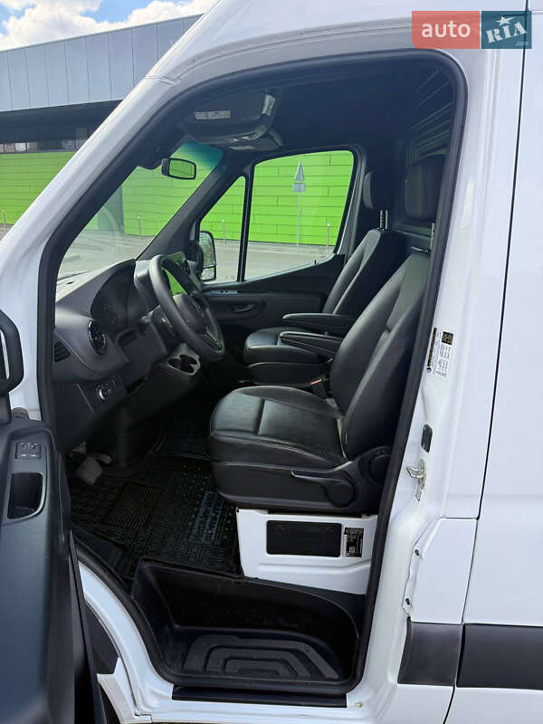 Грузовой фургон Mercedes-Benz Sprinter 2022 в Киеве