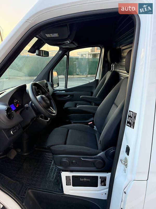 Грузовой фургон Mercedes-Benz Sprinter 2019 в Киеве
