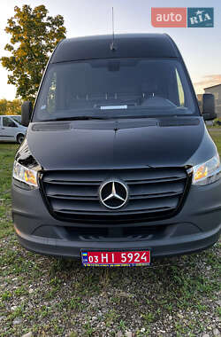 Грузовой фургон Mercedes-Benz Sprinter 2019 в 
