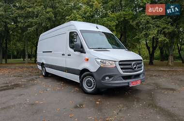 Грузовой фургон Mercedes-Benz Sprinter 2020 в 