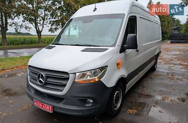 Грузовой фургон Mercedes-Benz Sprinter 2020 в 