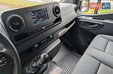 Грузовой фургон Mercedes-Benz Sprinter 2020 в 
