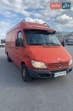 Грузовой фургон Mercedes-Benz Sprinter 2004 в 
