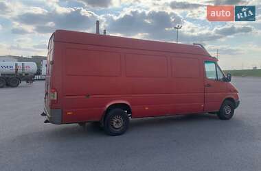 Грузовой фургон Mercedes-Benz Sprinter 2004 в 