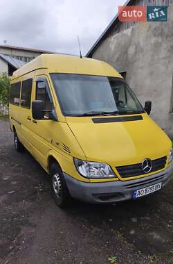 Мікроавтобус Mercedes-Benz Sprinter 2004 в Воловцю