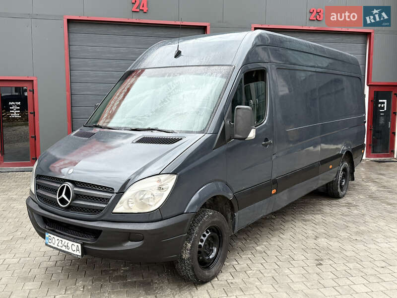 Грузовой фургон Mercedes-Benz Sprinter 2010 в Тернополе