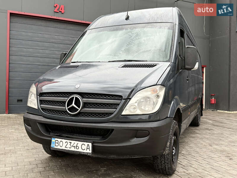 Грузовой фургон Mercedes-Benz Sprinter 2010 в Тернополе
