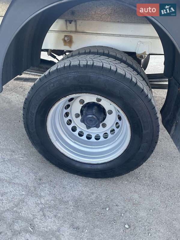 Вантажний фургон Mercedes-Benz Sprinter 2015 в Вінниці