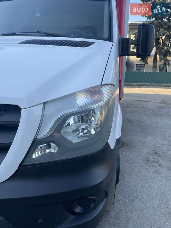 Вантажний фургон Mercedes-Benz Sprinter 2015 в Вінниці