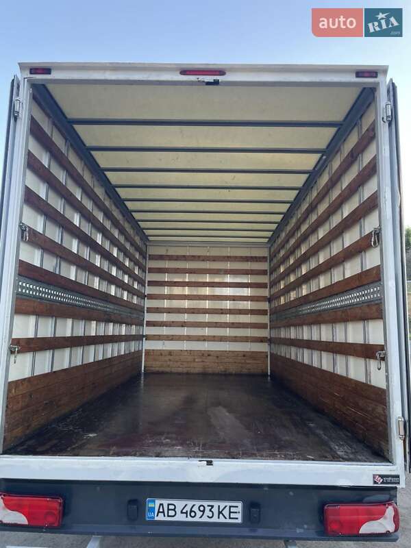 Вантажний фургон Mercedes-Benz Sprinter 2015 в Вінниці