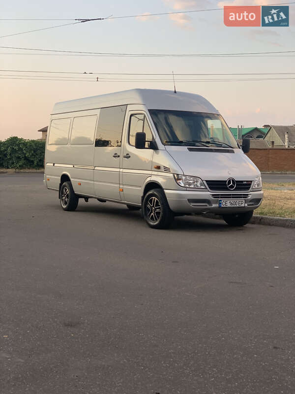 Другие автобусы Mercedes-Benz Sprinter 2005 в 