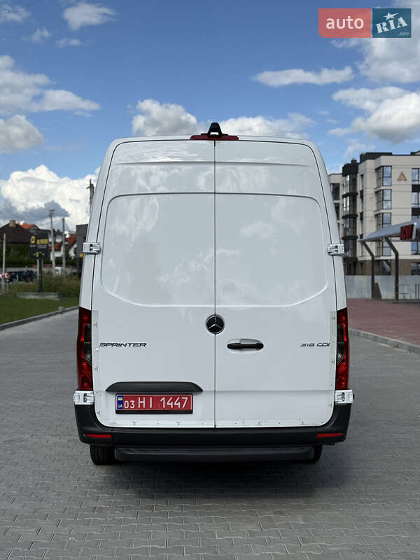 Вантажний фургон Mercedes-Benz Sprinter 2022 в Рівному