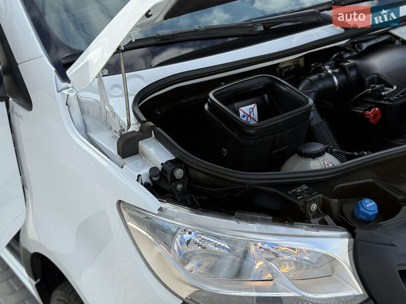 Вантажний фургон Mercedes-Benz Sprinter 2022 в Рівному