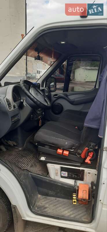 Эвакуатор Mercedes-Benz Sprinter 2004 в Запорожье