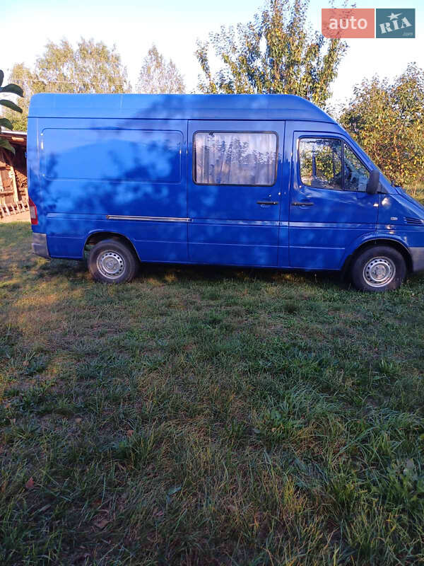 Грузопассажирский фургон Mercedes-Benz Sprinter 2006 в Добротворе