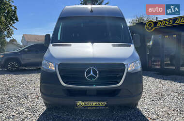 Грузовой фургон Mercedes-Benz Sprinter 2019 в 
