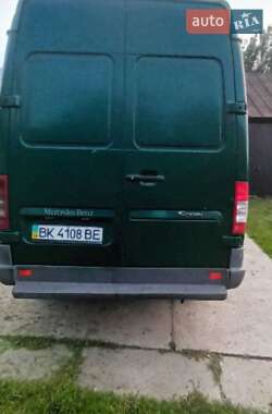 Грузовой фургон Mercedes-Benz Sprinter 2005 в 