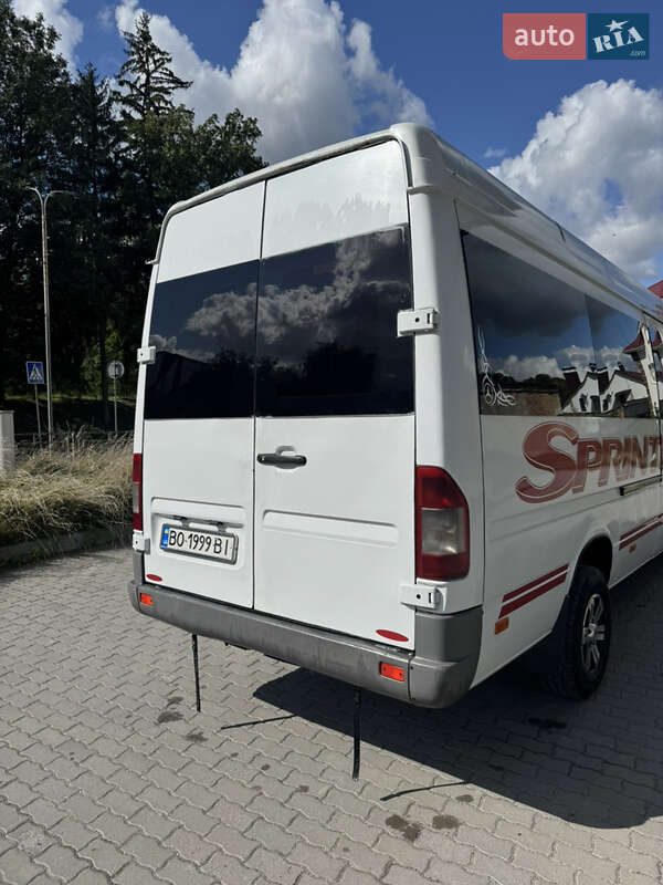 Туристический / Междугородний автобус Mercedes-Benz Sprinter 2001 в Кременце