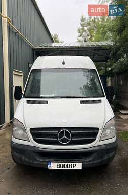 Грузовой фургон Mercedes-Benz Sprinter 2012 в 