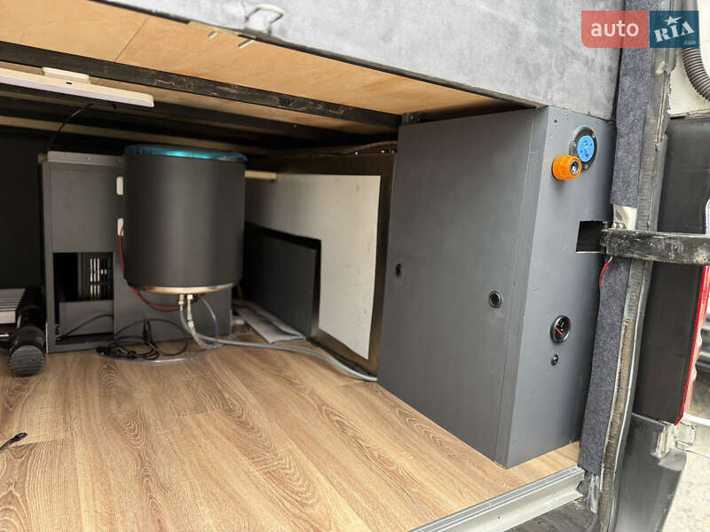 Будинок на колесах Mercedes-Benz Sprinter 2006 в Тернополі