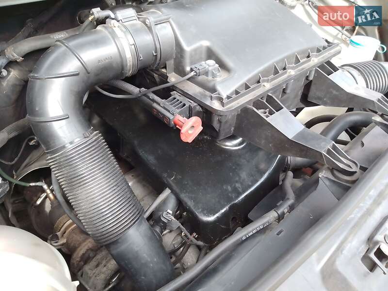 Мікроавтобус Mercedes-Benz Sprinter 2011 в Хотині