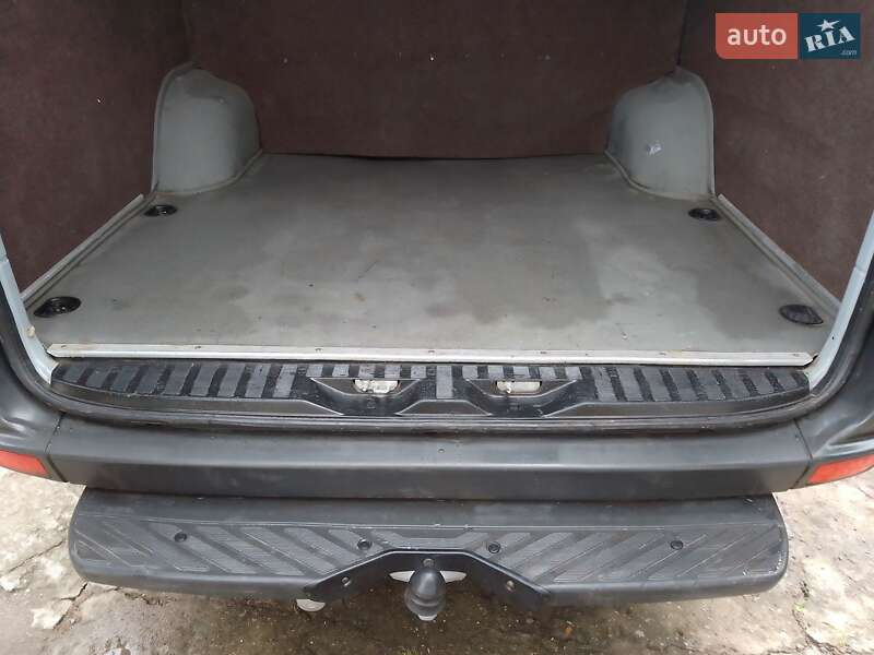 Мікроавтобус Mercedes-Benz Sprinter 2011 в Хотині