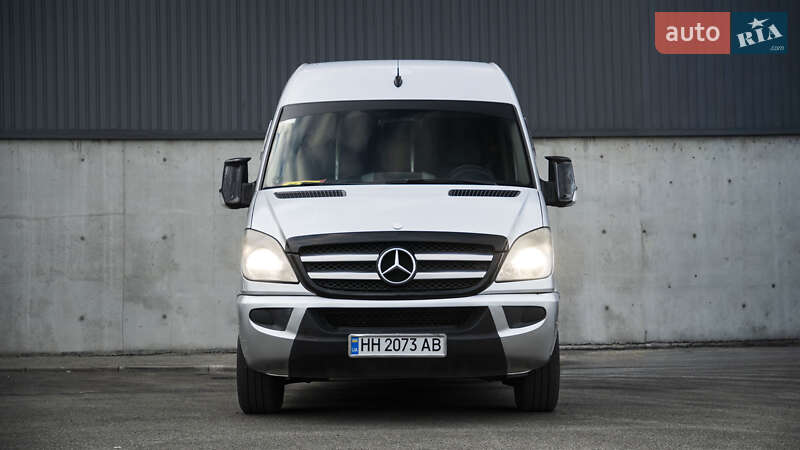Туристический / Междугородний автобус Mercedes-Benz Sprinter 2007 в Киеве