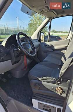 Грузовой фургон Mercedes-Benz Sprinter 2013 в 