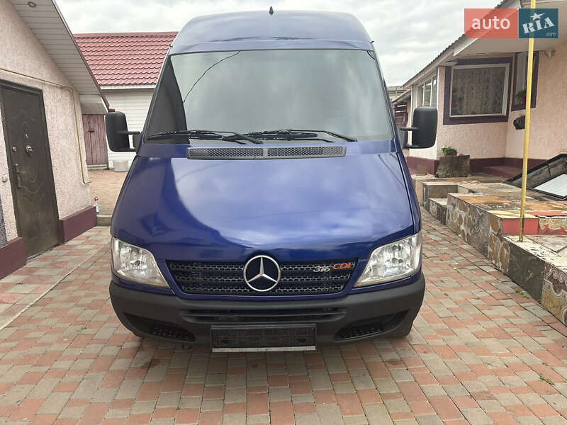 Грузовой фургон Mercedes-Benz Sprinter 2004 в Тернополе