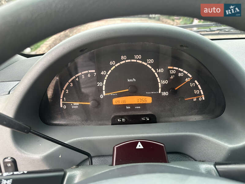 Грузовой фургон Mercedes-Benz Sprinter 2004 в Тернополе