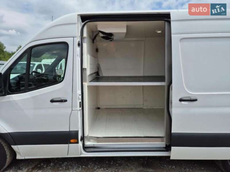 Грузовой фургон Mercedes-Benz Sprinter 2021 в Буче