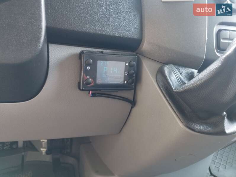Грузовой фургон Mercedes-Benz Sprinter 2009 в Львове