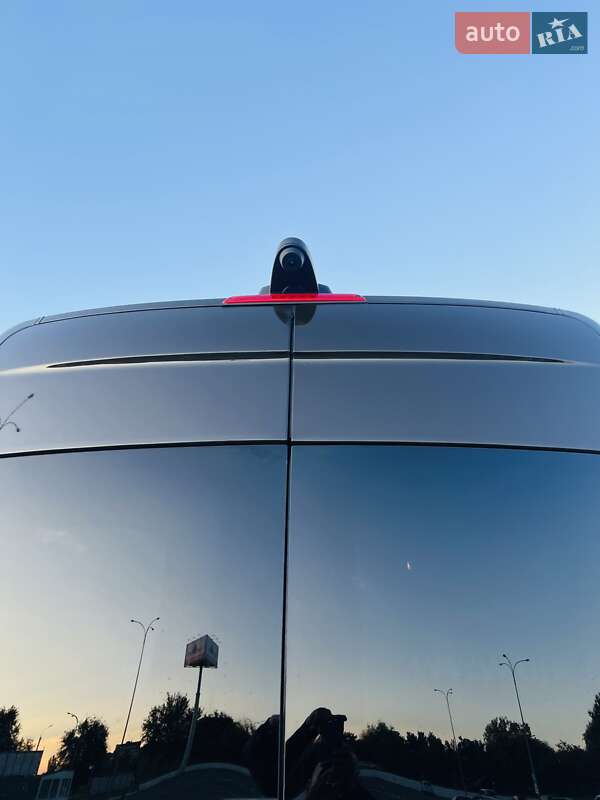 Вантажний фургон Mercedes-Benz Sprinter 2018 в Дніпрі