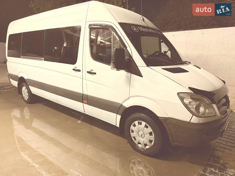 Mercedes-Benz Sprinter 2009