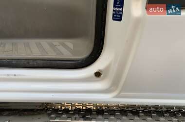 Грузовой фургон Mercedes-Benz Sprinter 2010 в 