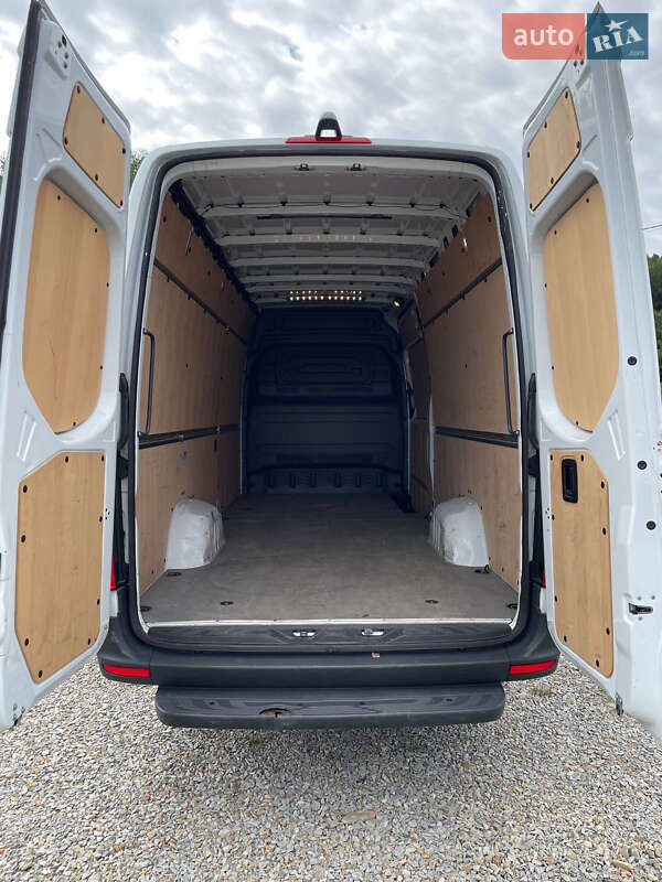 Грузопассажирский фургон Mercedes-Benz Sprinter 2023 в Иршаве