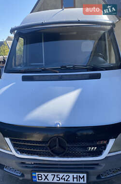 Пригородный автобус Mercedes-Benz Sprinter 2003 в Кременце