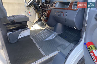 Пригородный автобус Mercedes-Benz Sprinter 2003 в 