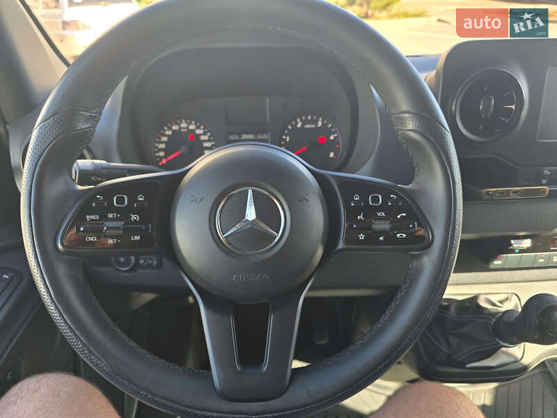 Грузопассажирский фургон Mercedes-Benz Sprinter 2019 в Одессе